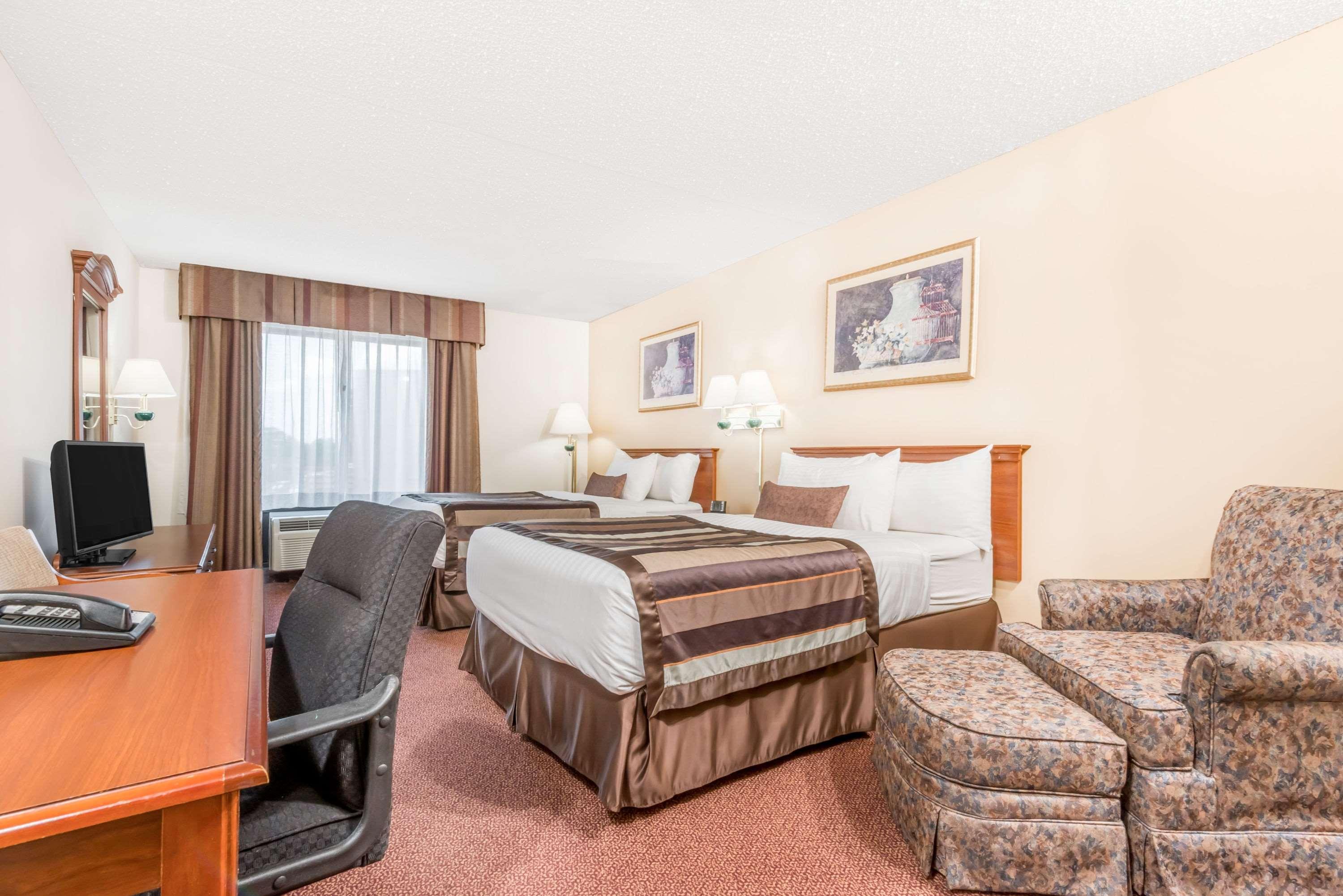 Wingate By Wyndham Lima Hotel Екстериор снимка