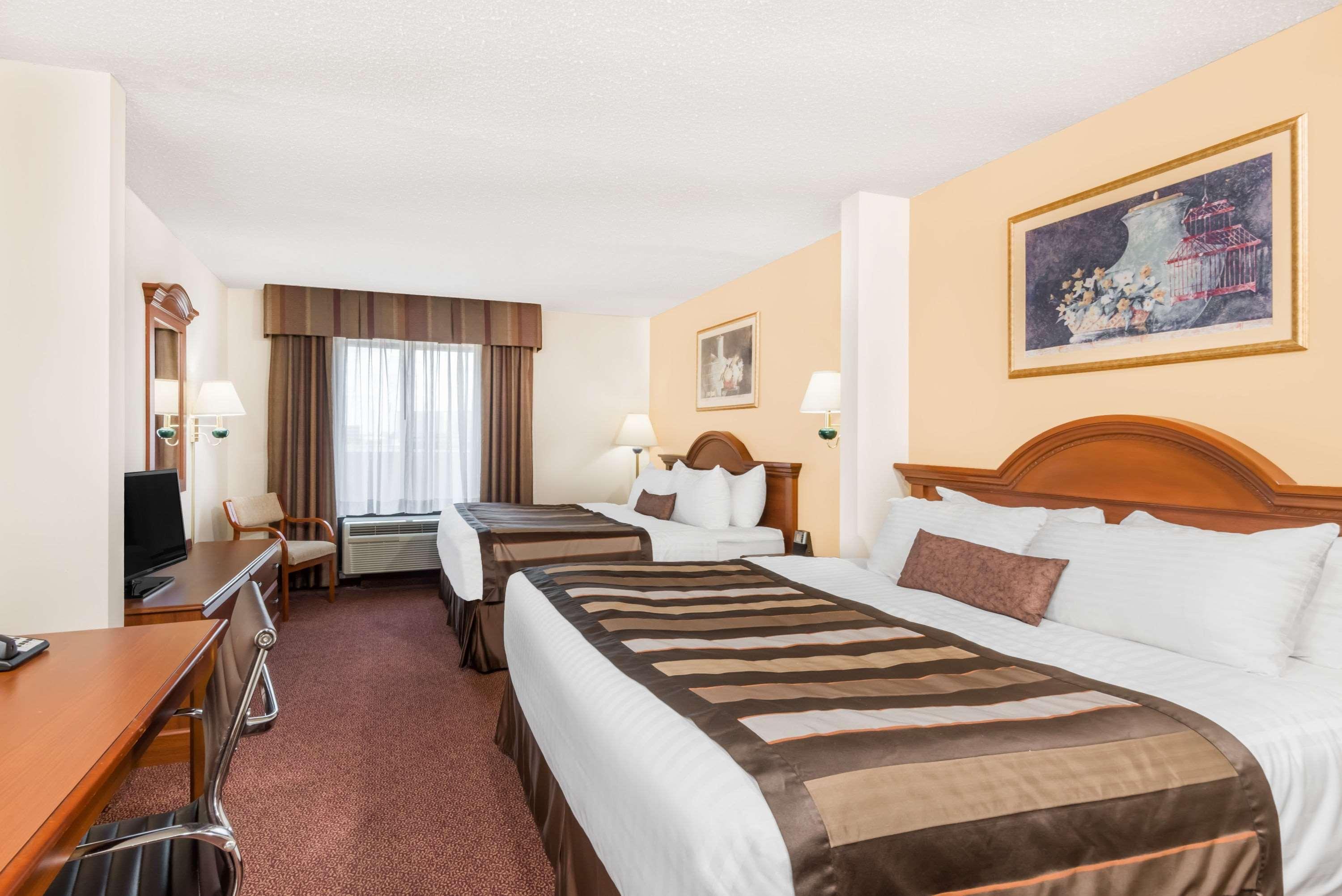 Wingate By Wyndham Lima Hotel Екстериор снимка